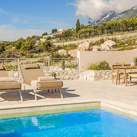 Cape Eleni Villa *